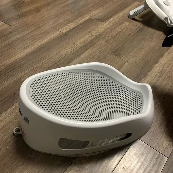 Baby items - Picture 2 of 3